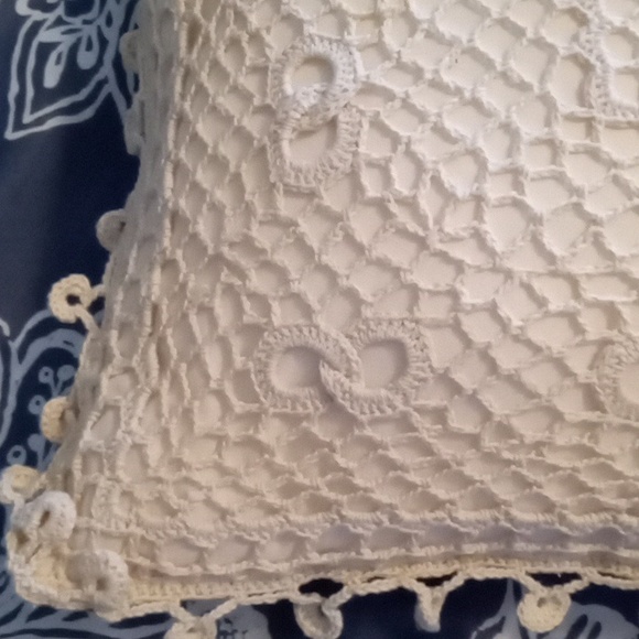 Beautiful Crochet Cream Cushion - Picture 2 of 8
